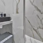 Urban Flat 98 - 4 Bedrooms Center Of