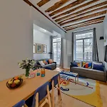 דירה Urban Flat 98 - 4 Bedrooms Center Of פריז