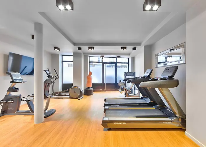 Urban Flat 98 - 4 Bedrooms Center Of Appartement Parijs