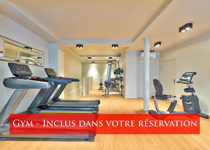 Urban Flat 98 - 4 Bedrooms Center Of Appartement